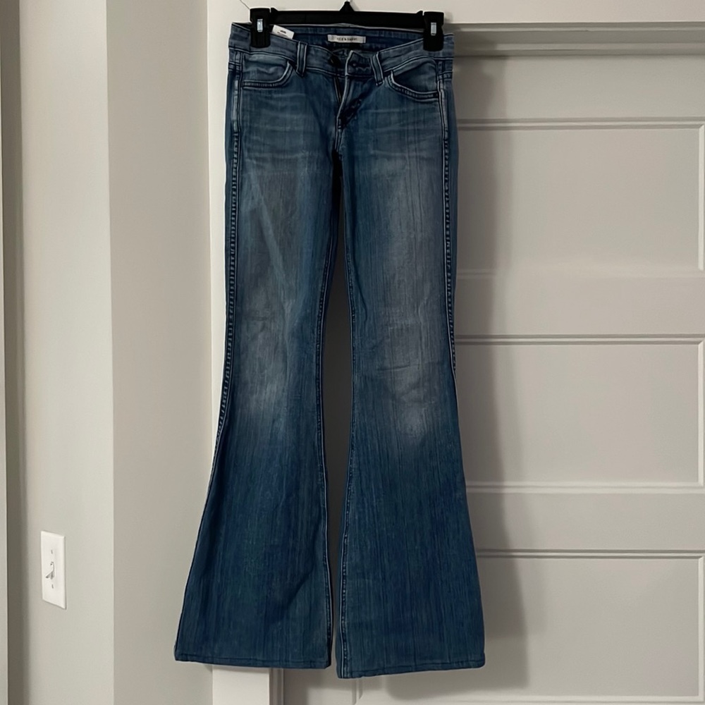Rich & skinny jeans (size 25) - barely worn great condition